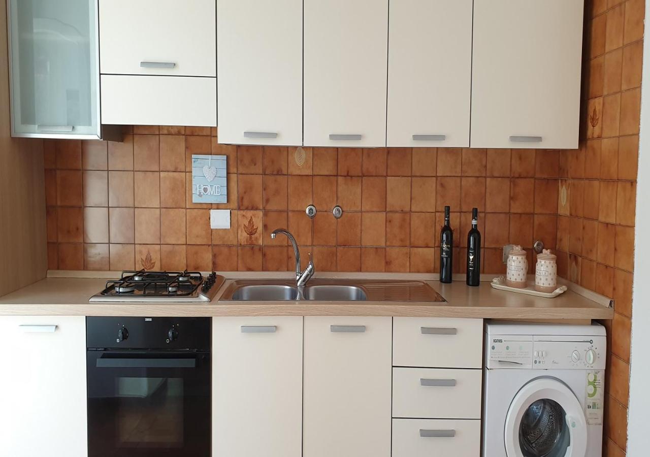 Holiday Apartments Lacco Ameno  Luaran gambar