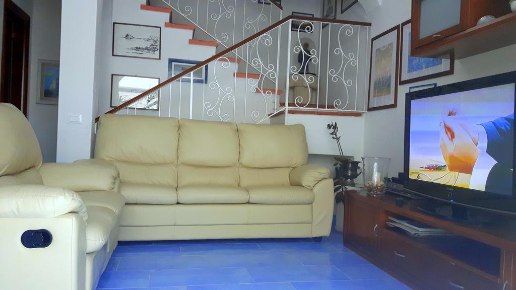 Holiday Apartments Lacco Ameno  Luaran gambar